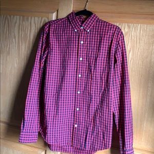 GAP Men’s long sleeve shirt